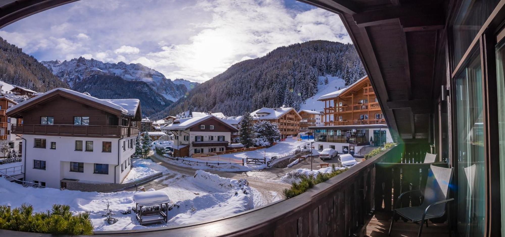 Chalet Elisabeth Dolomites Alpin & Charme Selva di Val Gardena Exterior photo